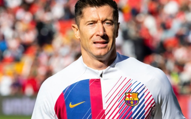 روبرت ليفاندوفسكي يرد على هزيمة برشلونة في مباراة الإياب من دوري أبطال أوروبا مع بوروسيا