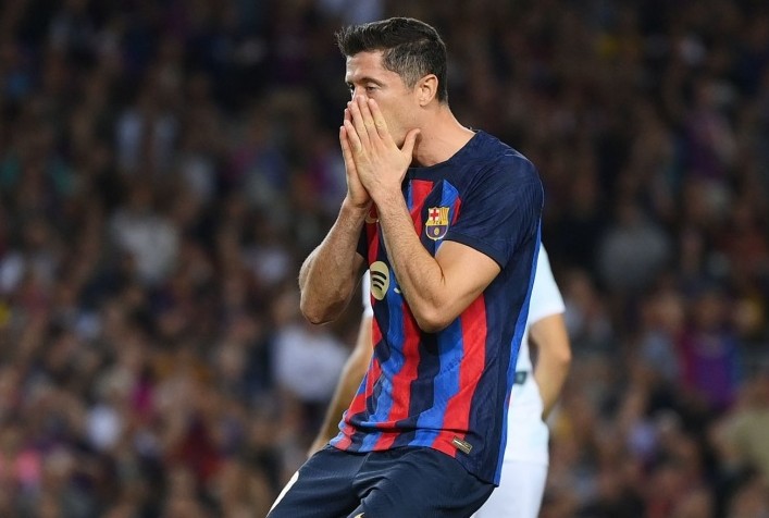روبرت ليفاندوفسكي يرد على هزيمة برشلونة في مباراة الإياب من دوري أبطال أوروبا مع بوروسيا